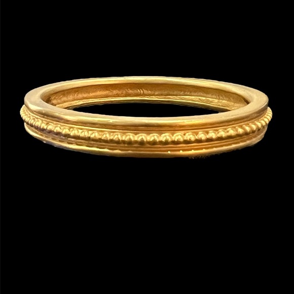 Vintage 80s Givenchy gold tone matte bangle bracelet - Picture 2 of 7